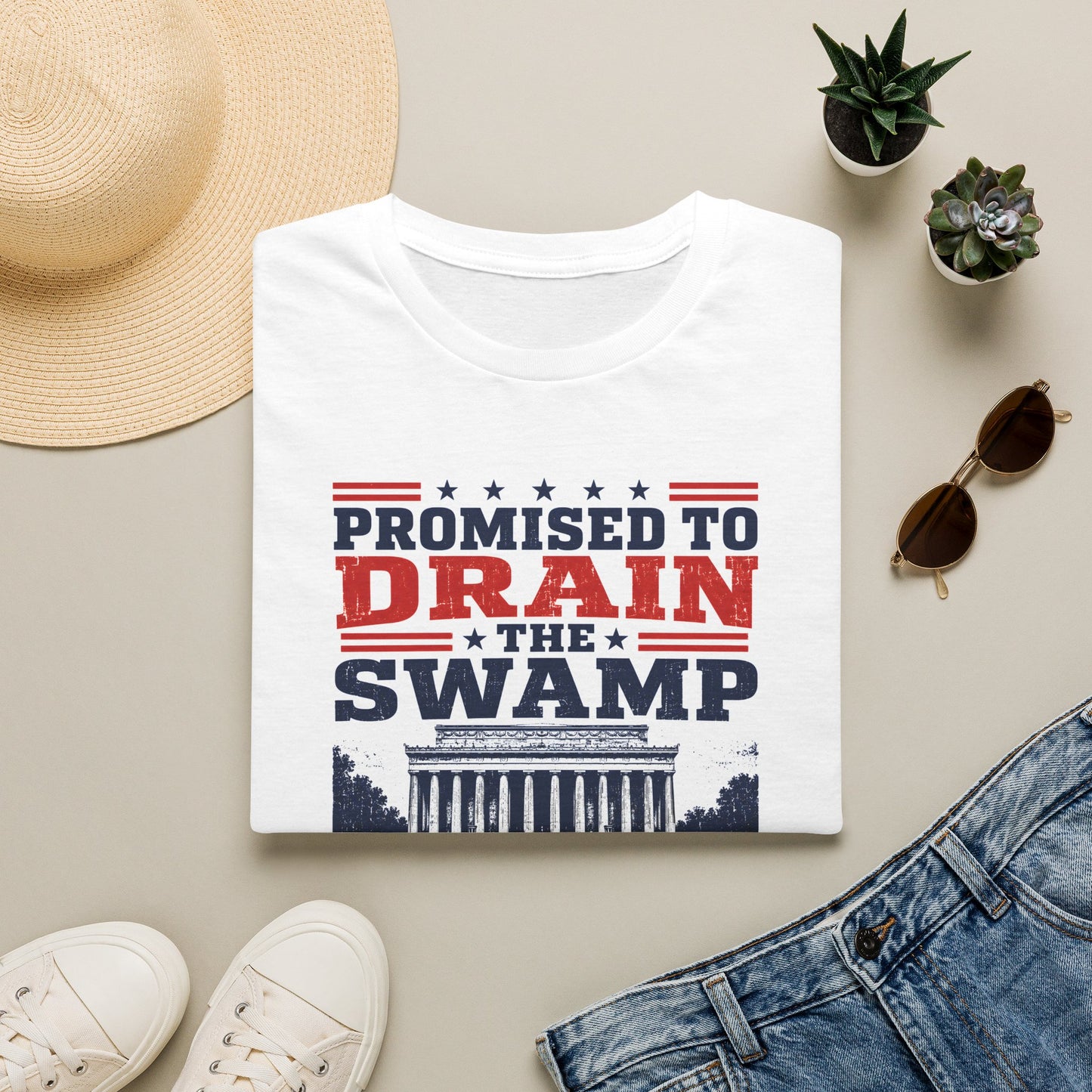 Drain the Swamp T-Shirt – Promised to Drain the Swamp Lincoln Memorial Graphic Tee